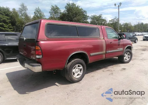 2000 Toyota Tundra Sr5 V8 z USA, uszkodzony, nr VIN 5TBKT4417YS010505